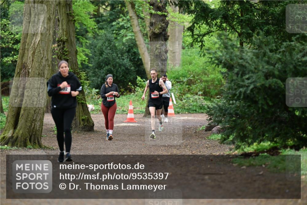 19.04.2026 - Hammer Lauf Dr. Thomas Lammeyer http://msf.ph/oto/9535397 19.04.2026 10:18:36 Laufen 1698, 1297 meine-sportfotos.de