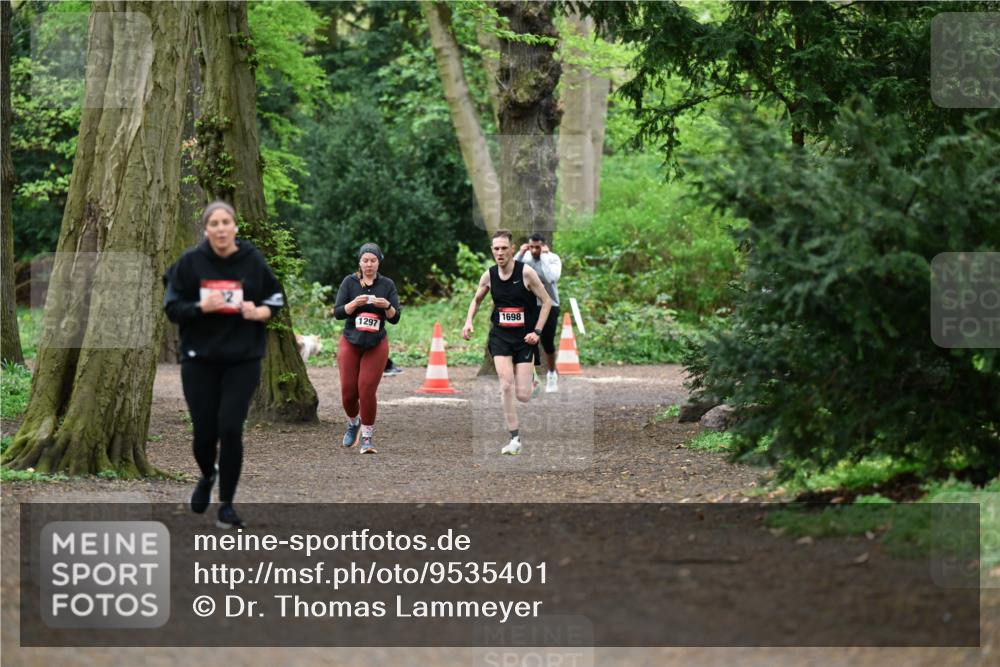 19.04.2026 - Hammer Lauf Dr. Thomas Lammeyer http://msf.ph/oto/9535401 19.04.2026 10:18:37 Laufen 1297, 1698 meine-sportfotos.de
