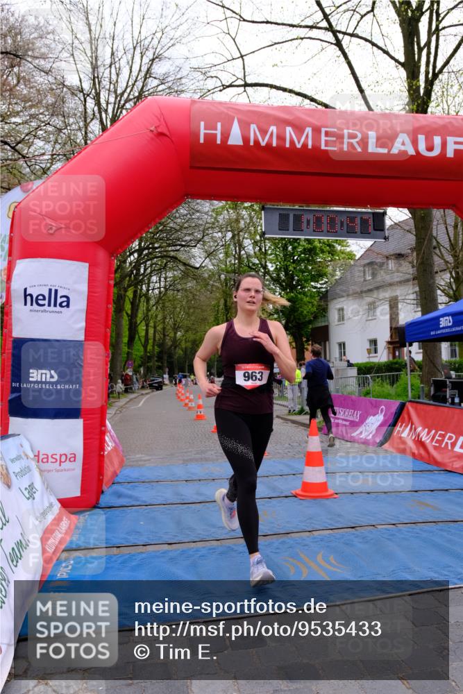 19.04.2026 - Hammer Lauf Tim E. http://msf.ph/oto/9535433 19.04.2026 10:45:55 Ziel 156, 210, 310, 334, 747, 748, 963, 1303, 1793 meine-sportfotos.de