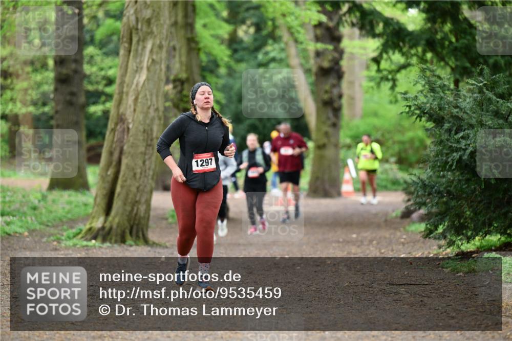 19.04.2026 - Hammer Lauf Dr. Thomas Lammeyer http://msf.ph/oto/9535459 19.04.2026 10:18:47 Laufen 1297 meine-sportfotos.de