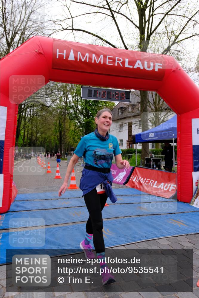 19.04.2026 - Hammer Lauf Tim E. http://msf.ph/oto/9535541 19.04.2026 10:46:37 Ziel 126, 186, 187 meine-sportfotos.de