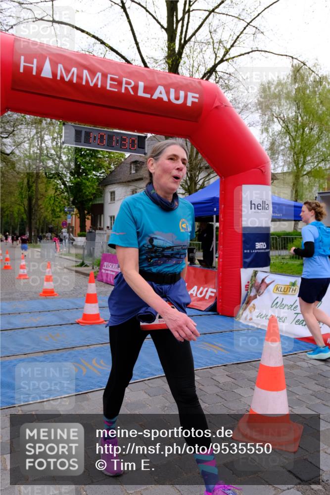 19.04.2026 - Hammer Lauf Tim E. http://msf.ph/oto/9535550 19.04.2026 10:46:37 Ziel 126, 186, 187 meine-sportfotos.de