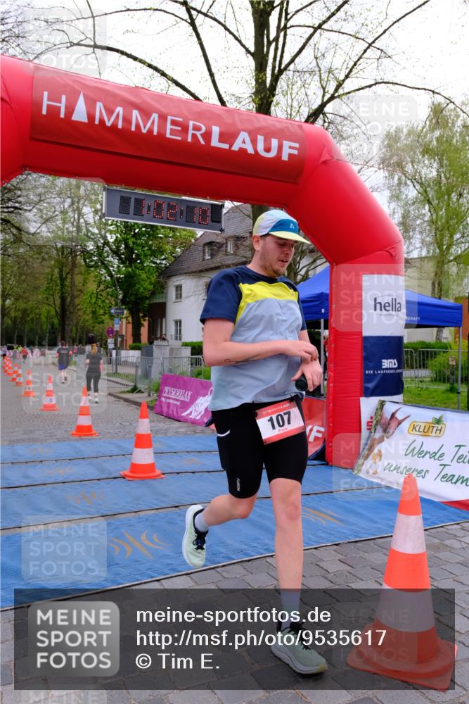 19.04.2026 - Hammer Lauf Tim E. http://msf.ph/oto/9535617 19.04.2026 10:47:17 Ziel 107, 180, 330, 628, 1852 meine-sportfotos.de