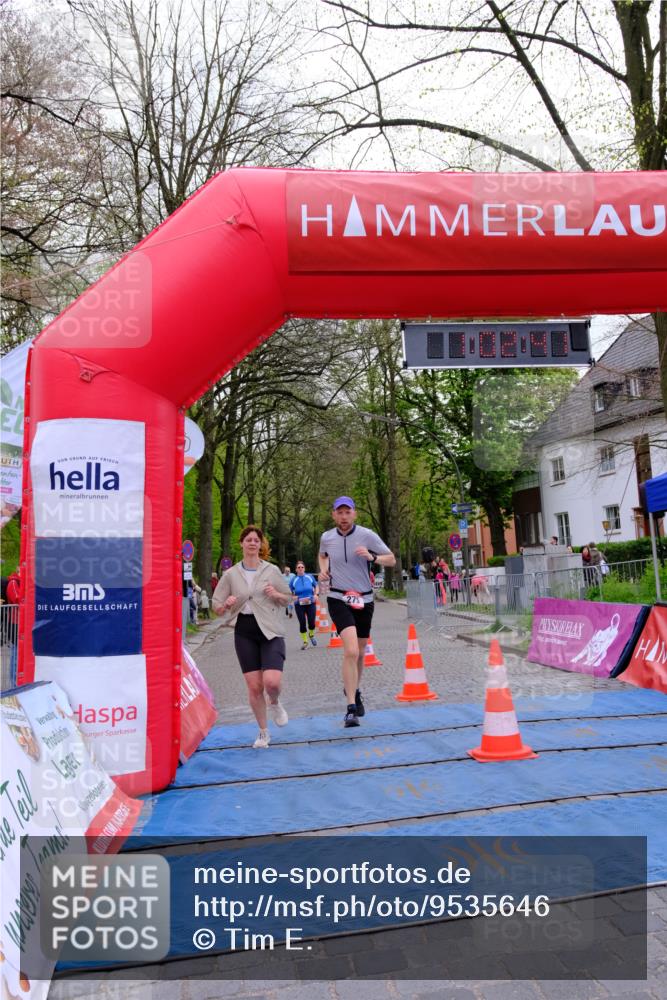19.04.2026 - Hammer Lauf Tim E. http://msf.ph/oto/9535646 19.04.2026 10:47:48 Ziel 190, 274, 275, 288 meine-sportfotos.de
