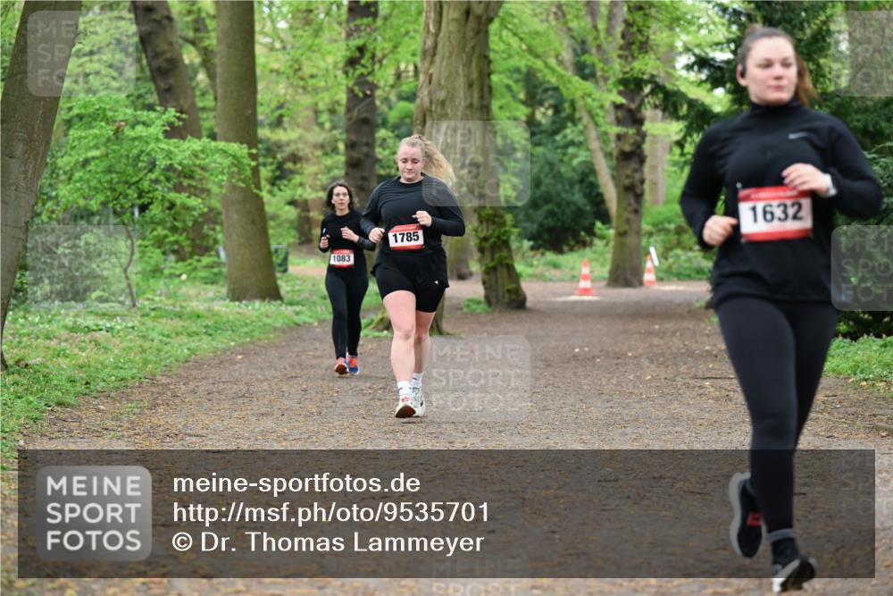 19.04.2026 - Hammer Lauf Dr. Thomas Lammeyer http://msf.ph/oto/9535701 19.04.2026 10:19:20 Laufen 1083, 1785, 1632 meine-sportfotos.de
