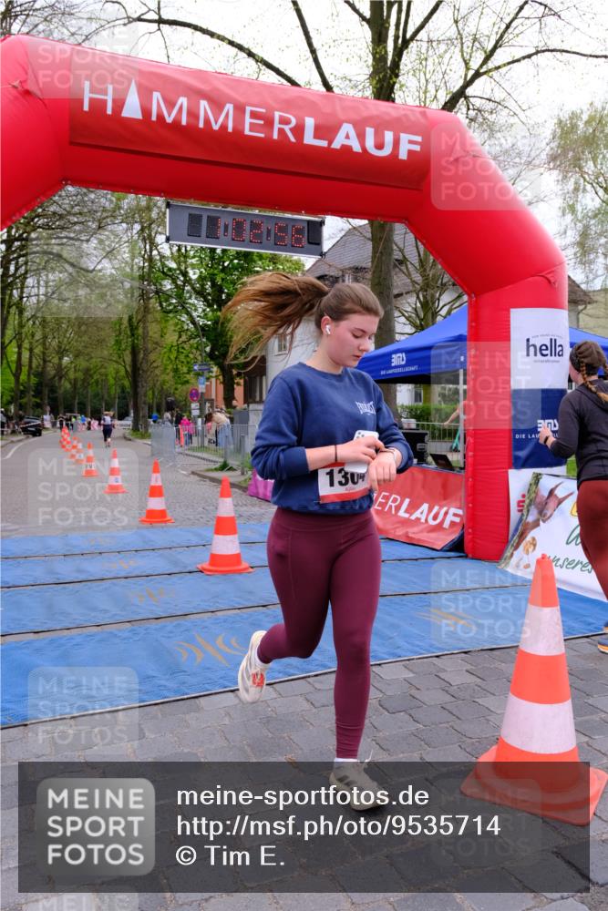 19.04.2026 - Hammer Lauf Tim E. http://msf.ph/oto/9535714 19.04.2026 10:48:03 Ziel 1297, 1304, 1335 meine-sportfotos.de