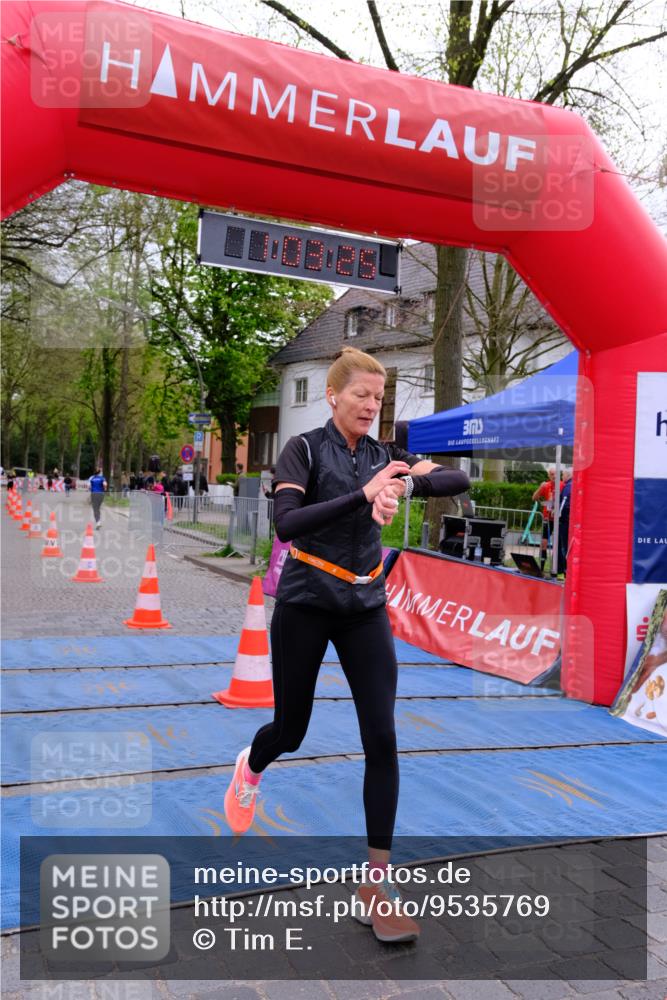19.04.2026 - Hammer Lauf Tim E. http://msf.ph/oto/9535769 19.04.2026 10:48:33 Ziel 120, 178, 315 meine-sportfotos.de