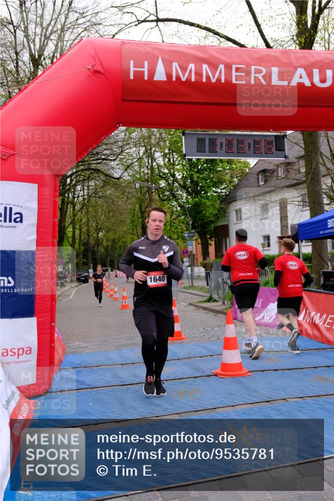 19.04.2026 - Hammer Lauf Tim E. http://msf.ph/oto/9535781 19.04.2026 10:48:44 Ziel 1032, 1333, 1640 meine-sportfotos.de