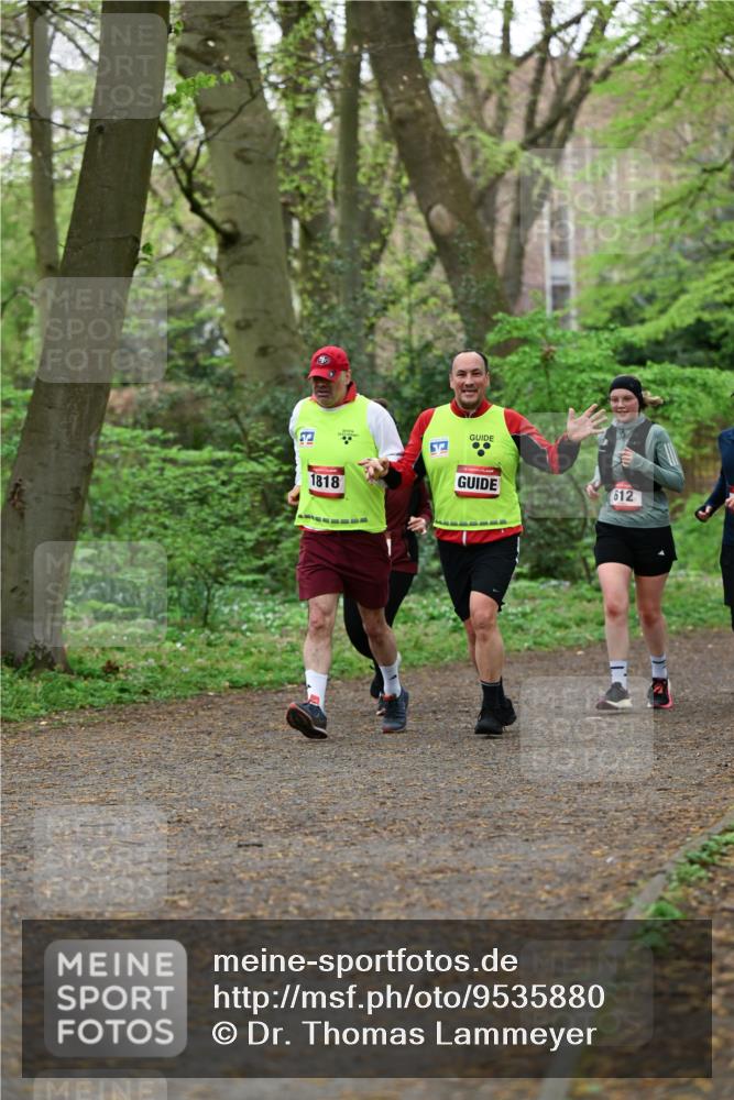 19.04.2026 - Hammer Lauf Dr. Thomas Lammeyer http://msf.ph/oto/9535880 19.04.2026 10:20:32 Laufen 1818, 612 meine-sportfotos.de