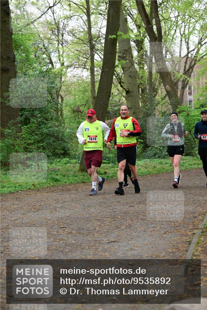 19.04.2026 - Hammer Lauf Dr. Thomas Lammeyer http://msf.ph/oto/9535892 19.04.2026 10:20:34 Laufen 1818, 612 meine-sportfotos.de