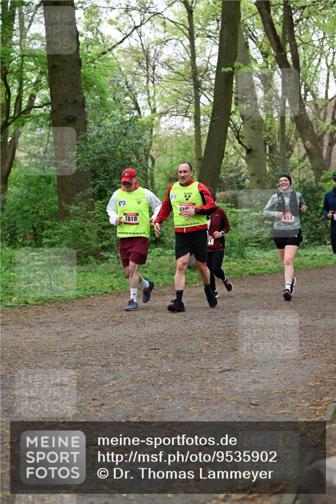 19.04.2026 - Hammer Lauf Dr. Thomas Lammeyer http://msf.ph/oto/9535902 19.04.2026 10:20:34 Laufen 1818, 612 meine-sportfotos.de