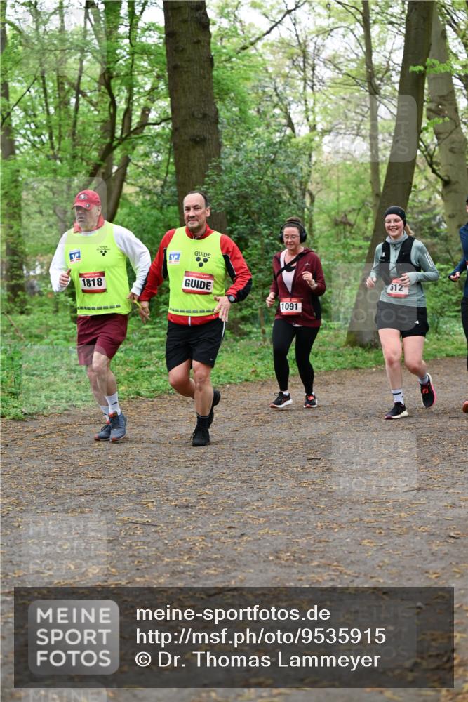 19.04.2026 - Hammer Lauf Dr. Thomas Lammeyer http://msf.ph/oto/9535915 19.04.2026 10:20:36 Laufen 1818, 1091, 612 meine-sportfotos.de