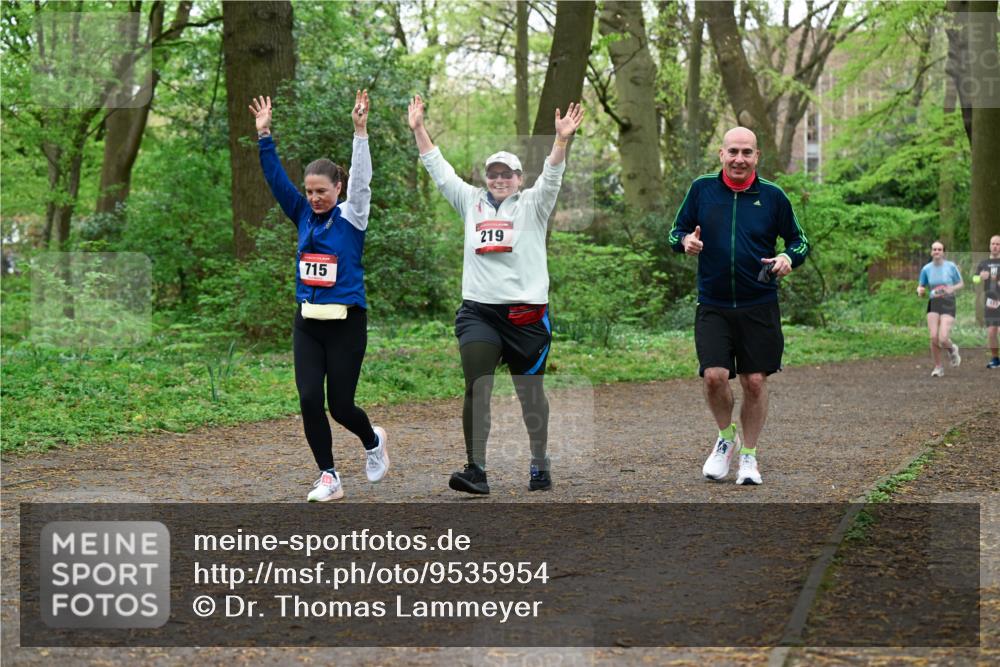 19.04.2026 - Hammer Lauf Dr. Thomas Lammeyer http://msf.ph/oto/9535954 19.04.2026 10:20:44 Laufen 715, 219, 113 meine-sportfotos.de