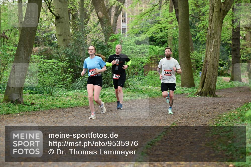 19.04.2026 - Hammer Lauf Dr. Thomas Lammeyer http://msf.ph/oto/9535976 19.04.2026 10:20:48 Laufen 113, 1220 meine-sportfotos.de