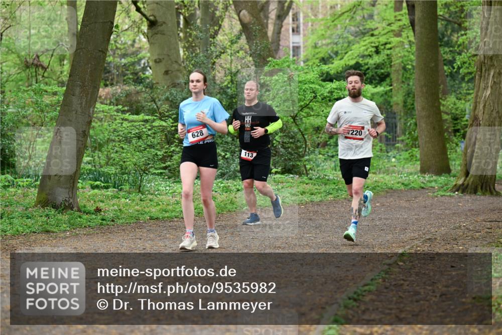 19.04.2026 - Hammer Lauf Dr. Thomas Lammeyer http://msf.ph/oto/9535982 19.04.2026 10:20:48 Laufen 628, 220, 113 meine-sportfotos.de