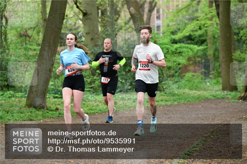 19.04.2026 - Hammer Lauf Dr. Thomas Lammeyer http://msf.ph/oto/9535991 19.04.2026 10:20:49 Laufen 1220, 628, 113 meine-sportfotos.de