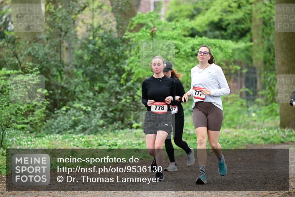 19.04.2026 - Hammer Lauf Dr. Thomas Lammeyer http://msf.ph/oto/9536130 19.04.2026 10:21:37 Laufen 778, 777 meine-sportfotos.de