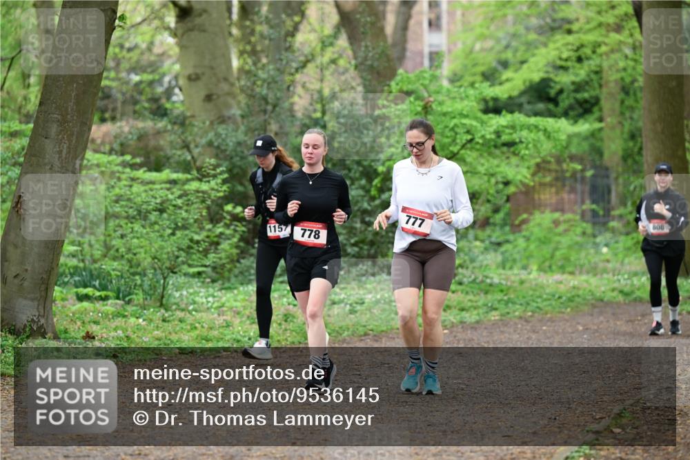 19.04.2026 - Hammer Lauf Dr. Thomas Lammeyer http://msf.ph/oto/9536145 19.04.2026 10:21:39 Laufen 1157, 778, 777, 808 meine-sportfotos.de