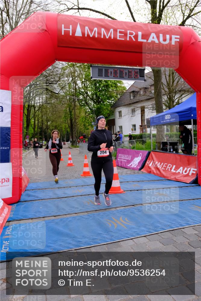 19.04.2026 - Hammer Lauf Tim E. http://msf.ph/oto/9536254 19.04.2026 10:52:44 Ziel 251, 367, 704, 1830 meine-sportfotos.de