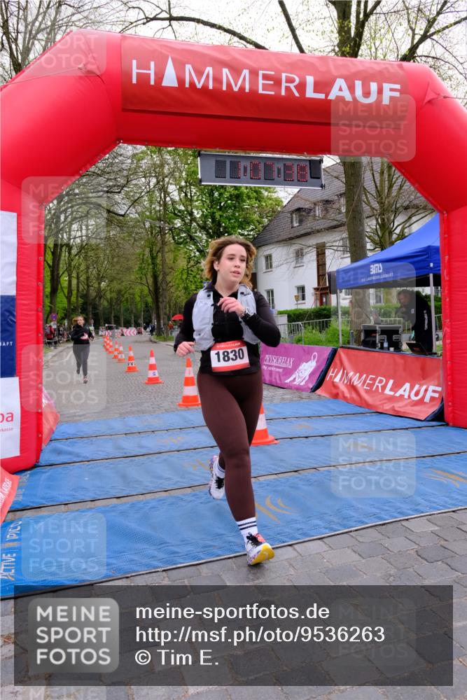 19.04.2026 - Hammer Lauf Tim E. http://msf.ph/oto/9536263 19.04.2026 10:52:46 Ziel 251, 704, 1830 meine-sportfotos.de