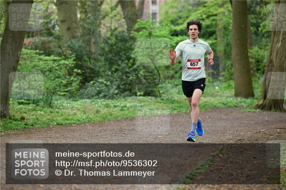 19.04.2026 - Hammer Lauf Dr. Thomas Lammeyer http://msf.ph/oto/9536302 19.04.2026 10:22:38 Laufen 657 meine-sportfotos.de