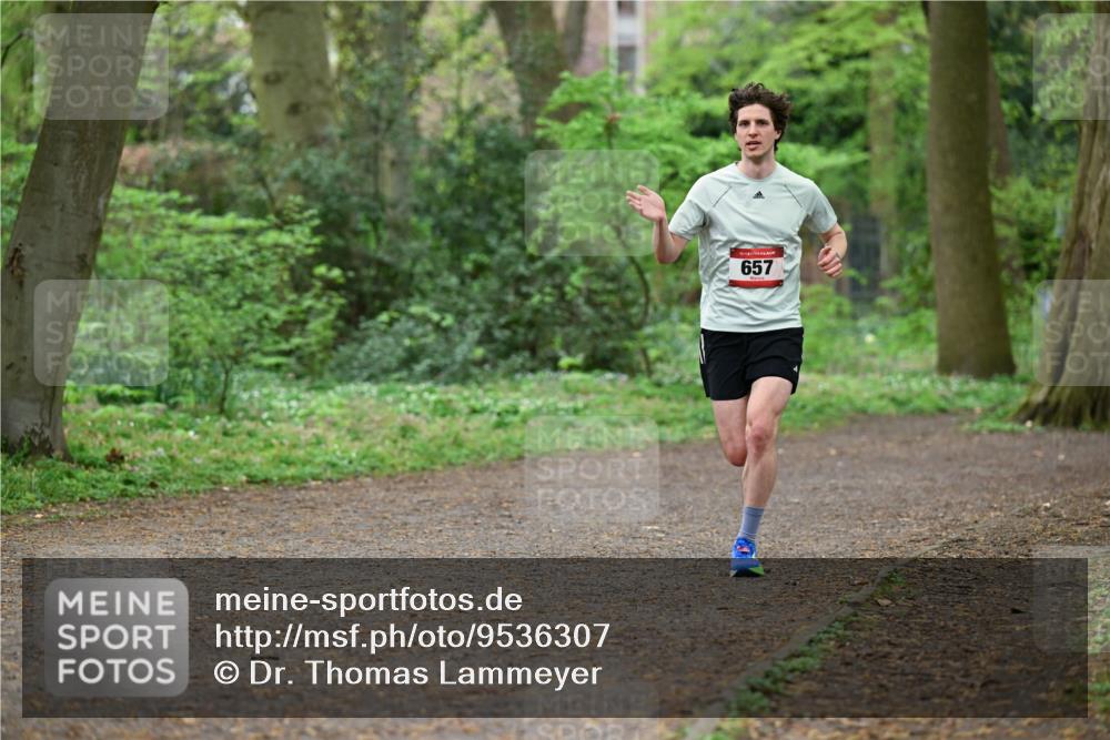 19.04.2026 - Hammer Lauf Dr. Thomas Lammeyer http://msf.ph/oto/9536307 19.04.2026 10:22:38 Laufen 657 meine-sportfotos.de