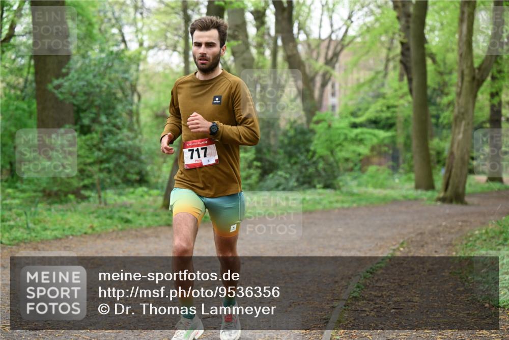 19.04.2026 - Hammer Lauf Dr. Thomas Lammeyer http://msf.ph/oto/9536356 19.04.2026 10:22:52 Laufen 717 meine-sportfotos.de