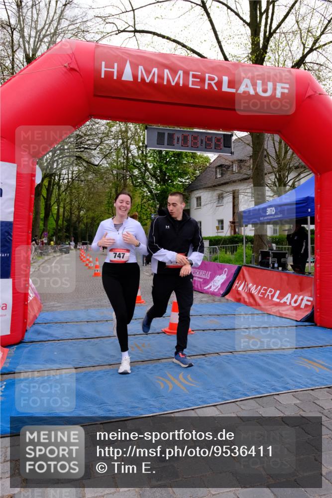 19.04.2026 - Hammer Lauf Tim E. http://msf.ph/oto/9536411 19.04.2026 10:54:07 Ziel 747, 748, 756 meine-sportfotos.de