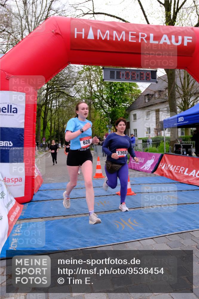 19.04.2026 - Hammer Lauf Tim E. http://msf.ph/oto/9536454 19.04.2026 10:54:47 Ziel 113, 156, 271, 272, 628, 1303, 1823 meine-sportfotos.de