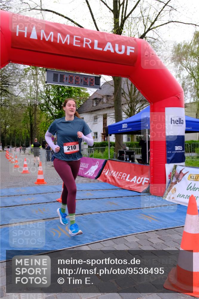 19.04.2026 - Hammer Lauf Tim E. http://msf.ph/oto/9536495 19.04.2026 10:54:57 Ziel 113, 210, 310 meine-sportfotos.de