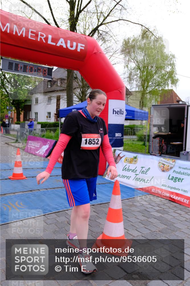 19.04.2026 - Hammer Lauf Tim E. http://msf.ph/oto/9536605 19.04.2026 10:55:45 Ziel 1852 meine-sportfotos.de