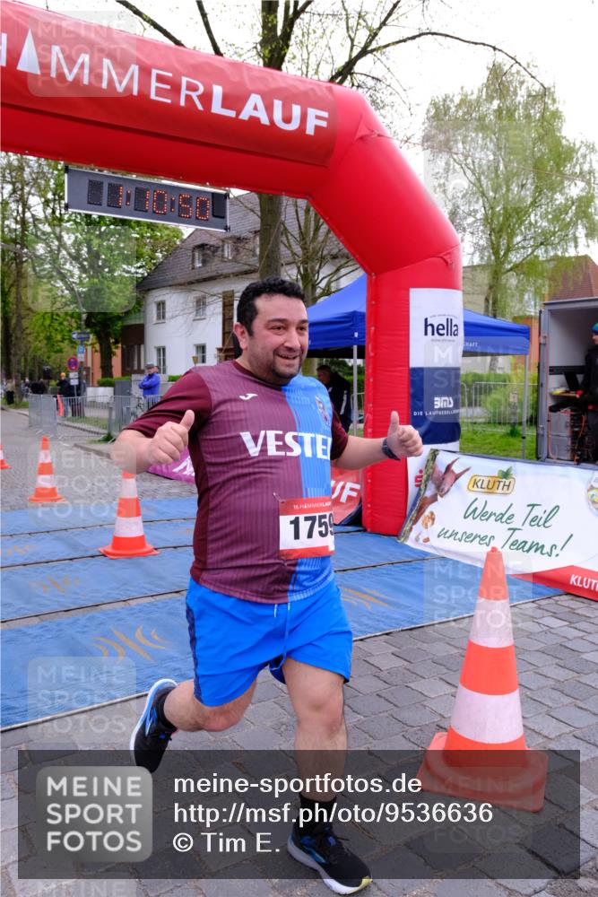 19.04.2026 - Hammer Lauf Tim E. http://msf.ph/oto/9536636 19.04.2026 10:55:58 Ziel 1759 meine-sportfotos.de
