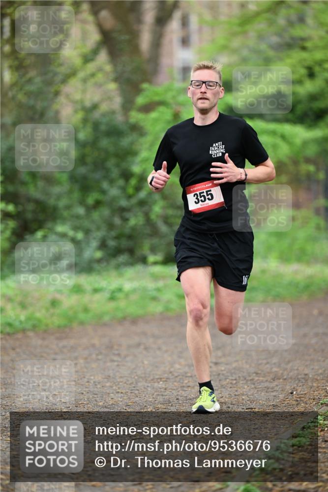 19.04.2026 - Hammer Lauf Dr. Thomas Lammeyer http://msf.ph/oto/9536676 19.04.2026 10:25:33 Laufen 355 meine-sportfotos.de