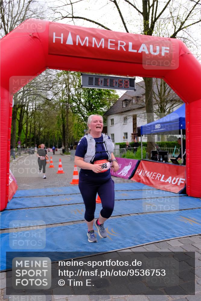 19.04.2026 - Hammer Lauf Tim E. http://msf.ph/oto/9536753 19.04.2026 10:57:06 Ziel 288, 330 meine-sportfotos.de