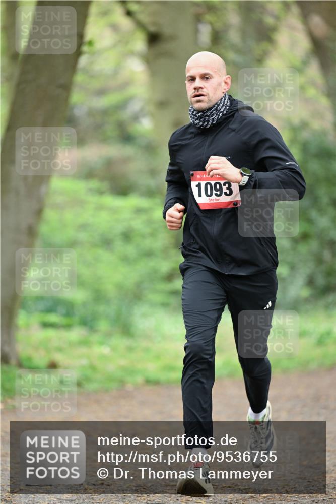 19.04.2026 - Hammer Lauf Dr. Thomas Lammeyer http://msf.ph/oto/9536755 19.04.2026 10:26:45 Laufen 1093 meine-sportfotos.de