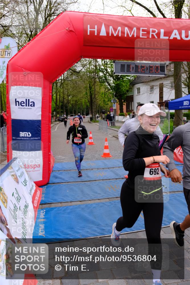 19.04.2026 - Hammer Lauf Tim E. http://msf.ph/oto/9536804 19.04.2026 10:57:37 Ziel 691, 692, 1335, 1633 meine-sportfotos.de