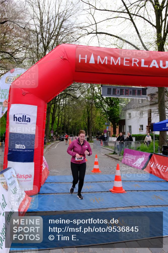 19.04.2026 - Hammer Lauf Tim E. http://msf.ph/oto/9536845 19.04.2026 10:58:19 Ziel 248 meine-sportfotos.de