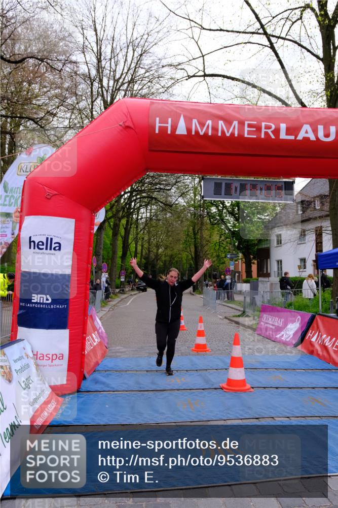 19.04.2026 - Hammer Lauf Tim E. http://msf.ph/oto/9536883 19.04.2026 10:59:12 Ziel 301 meine-sportfotos.de