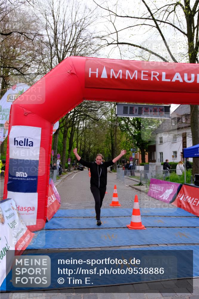 19.04.2026 - Hammer Lauf Tim E. http://msf.ph/oto/9536886 19.04.2026 10:59:13 Ziel 301 meine-sportfotos.de