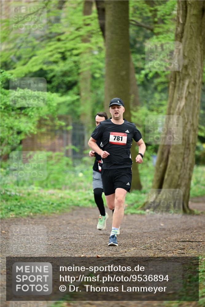 19.04.2026 - Hammer Lauf Dr. Thomas Lammeyer http://msf.ph/oto/9536894 19.04.2026 10:27:29 Laufen 781 meine-sportfotos.de