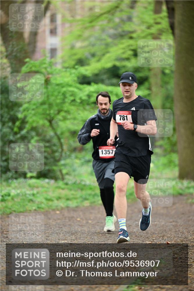 19.04.2026 - Hammer Lauf Dr. Thomas Lammeyer http://msf.ph/oto/9536907 19.04.2026 10:27:31 Laufen 1357, 781 meine-sportfotos.de