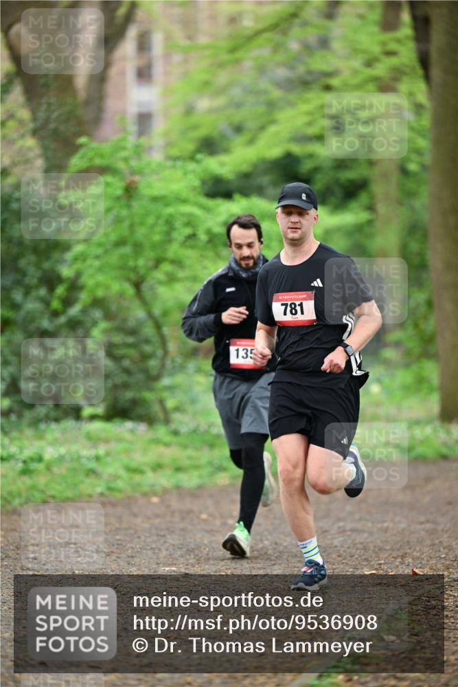19.04.2026 - Hammer Lauf Dr. Thomas Lammeyer http://msf.ph/oto/9536908 19.04.2026 10:27:31 Laufen 135, 781 meine-sportfotos.de