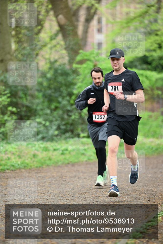 19.04.2026 - Hammer Lauf Dr. Thomas Lammeyer http://msf.ph/oto/9536913 19.04.2026 10:27:31 Laufen 1357, 781 meine-sportfotos.de