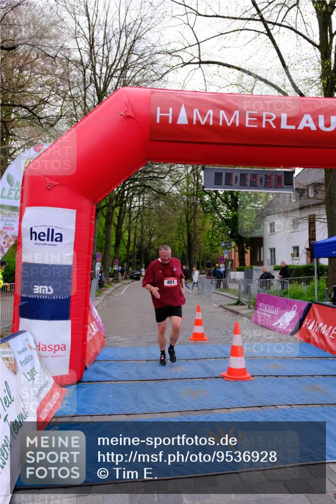 19.04.2026 - Hammer Lauf Tim E. http://msf.ph/oto/9536928 19.04.2026 10:59:38 Ziel 401 meine-sportfotos.de