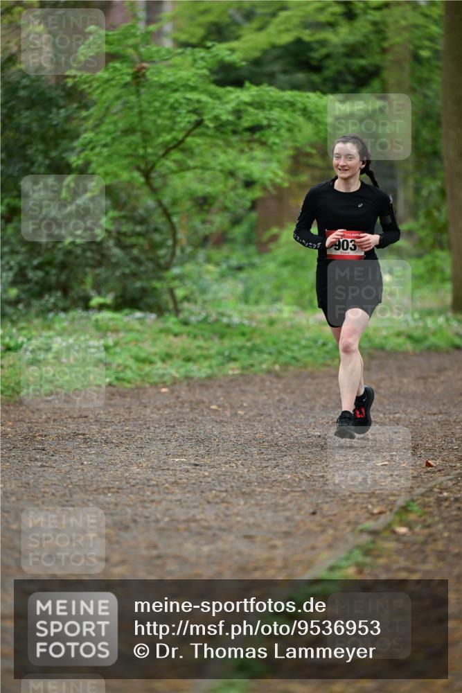19.04.2026 - Hammer Lauf Dr. Thomas Lammeyer http://msf.ph/oto/9536953 19.04.2026 10:27:44 Laufen 903 meine-sportfotos.de