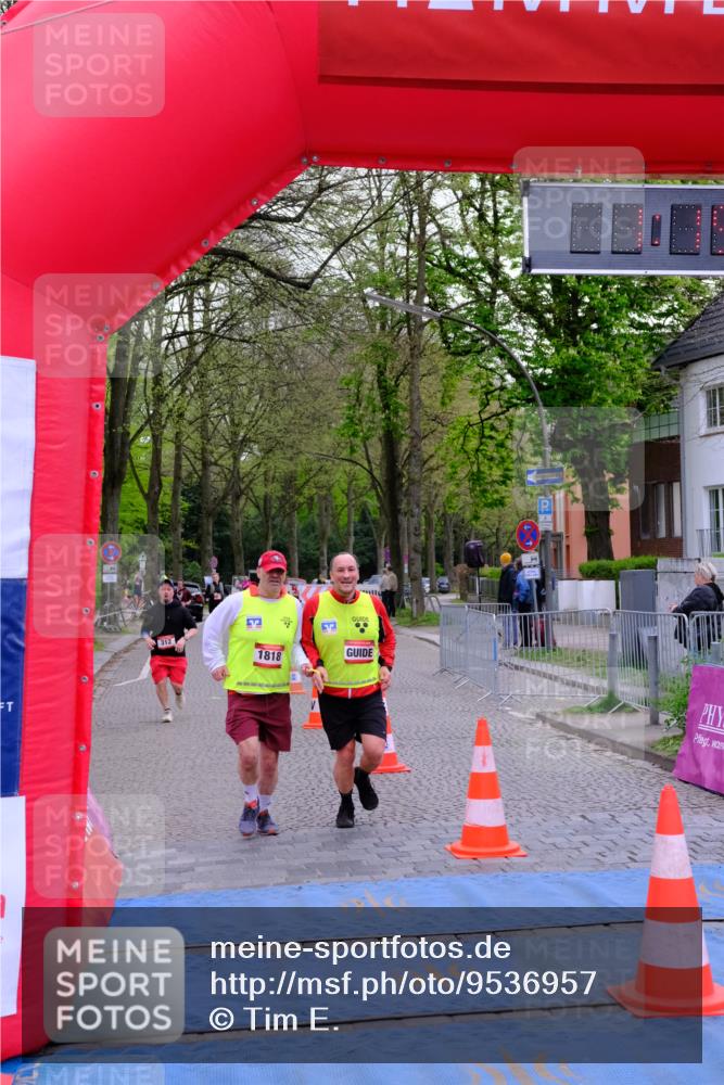 19.04.2026 - Hammer Lauf Tim E. http://msf.ph/oto/9536957 19.04.2026 11:00:14 Ziel 312, 1818 meine-sportfotos.de