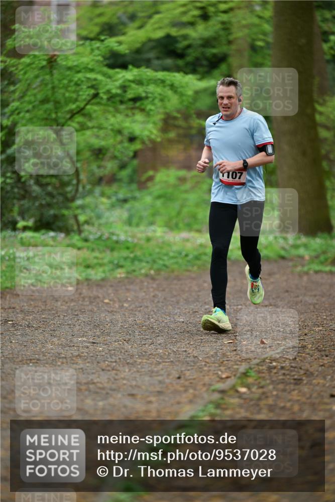19.04.2026 - Hammer Lauf Dr. Thomas Lammeyer http://msf.ph/oto/9537028 19.04.2026 10:28:07 Laufen 107 meine-sportfotos.de
