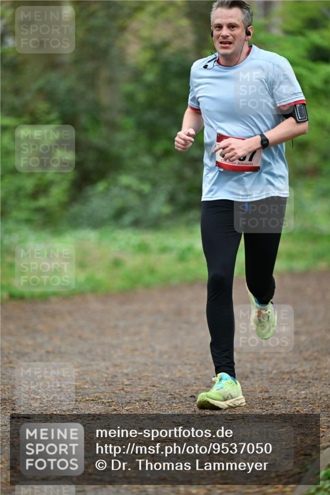 19.04.2026 - Hammer Lauf Dr. Thomas Lammeyer http://msf.ph/oto/9537050 19.04.2026 10:28:09 Laufen  meine-sportfotos.de