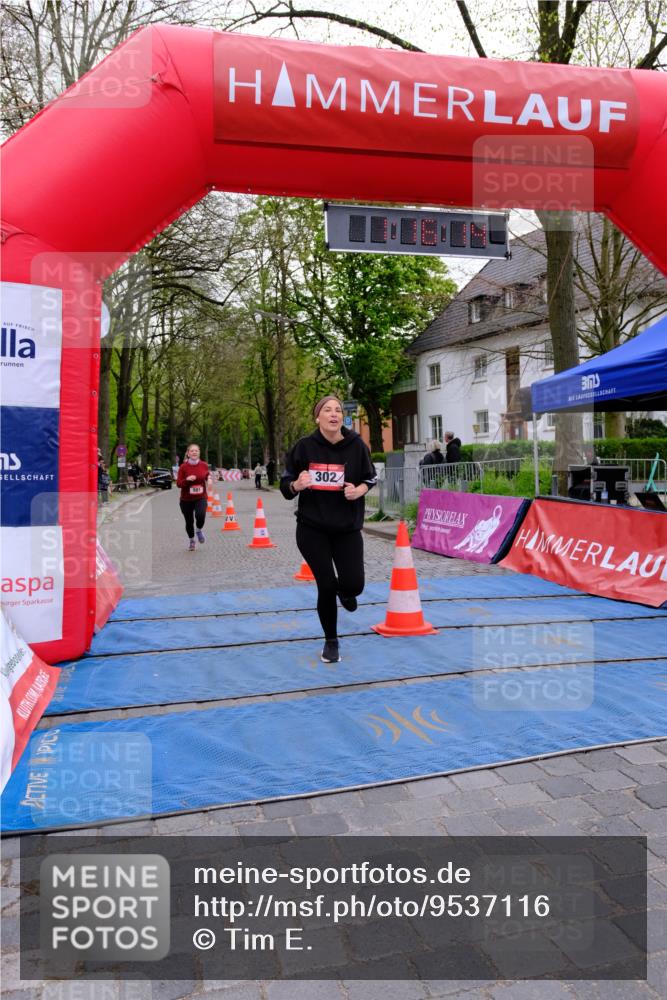 19.04.2026 - Hammer Lauf Tim E. http://msf.ph/oto/9537116 19.04.2026 11:01:22 Ziel 302, 501 meine-sportfotos.de