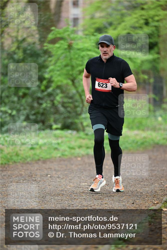 19.04.2026 - Hammer Lauf Dr. Thomas Lammeyer http://msf.ph/oto/9537121 19.04.2026 10:28:48 Laufen 623 meine-sportfotos.de